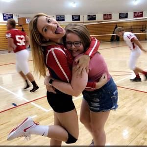 Meet your Posher, Felicity